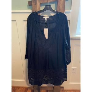 NWT Daniel Rainn black beautiful detailed crocheted woman's top